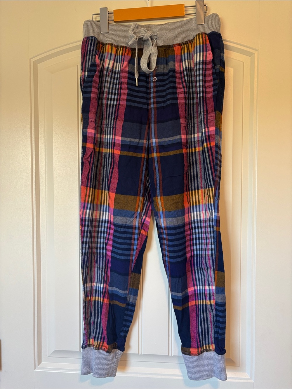 aerie Navy Plaid pj pants